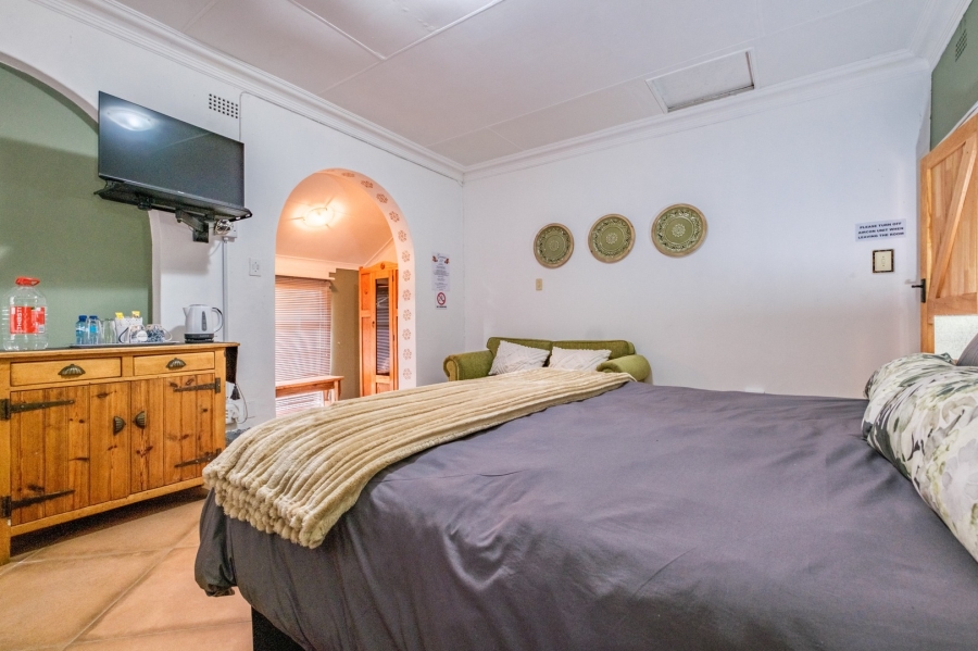 8 Bedroom Property for Sale in Parys Free State